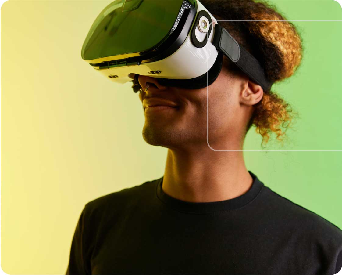 Fidelity Careers hero, student wearing goggles