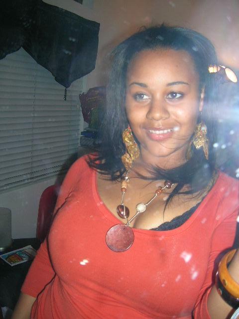 Man i needed 2 clean my mirrior!!