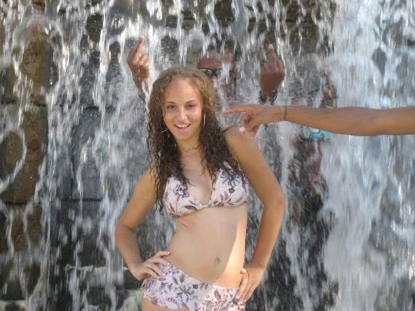 Tyra Banks betta step back!