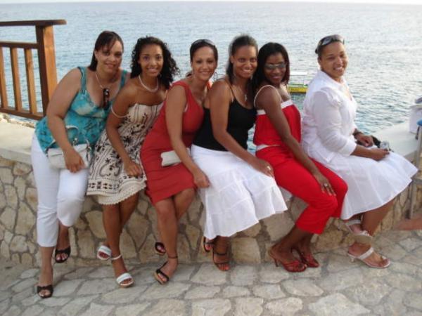 Girls in Jamaica 2006