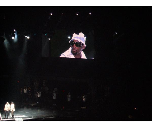 R Kelly In Concert