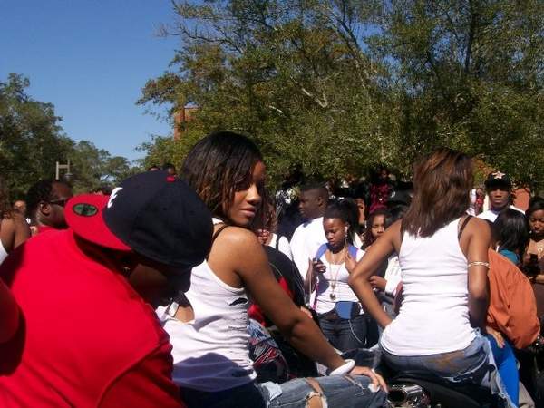 "Hump Day with the STARZ"