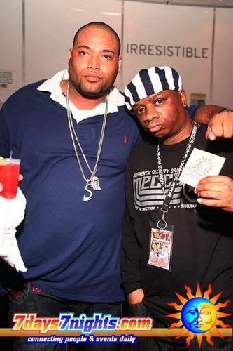 SHOOTING MY DVD  ULTIMATE REALITY/ ME JOE GOOSMAN/SEAN BELLS FRIEND