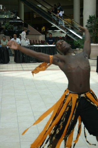 AFRICAN DANCER