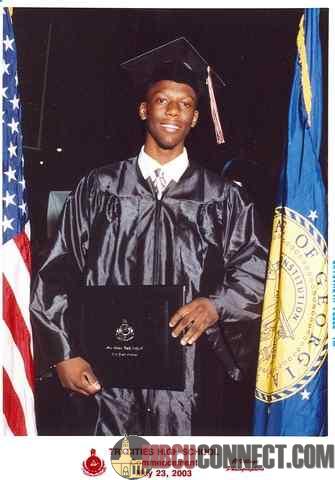 Cheesin wit that Diploma