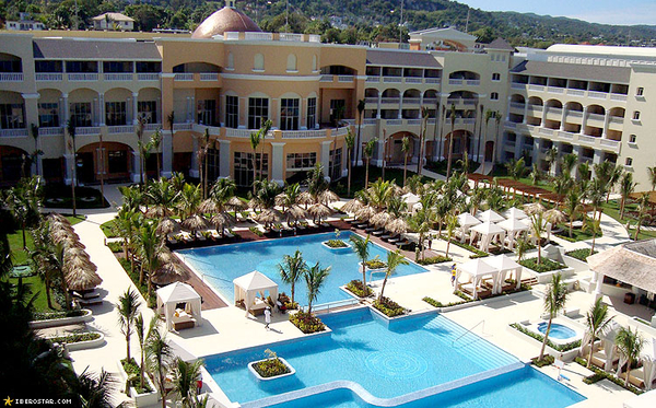 MAKE MONEY TRAVELING???? YES YOU CAN...YOU SHOULD BE HERE