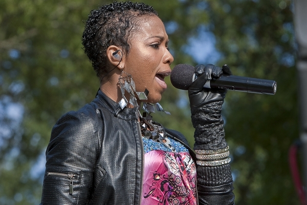 BRITNI ELISE REMIX SINGLE "HELLO" FEAT WAKA FLOCKA FLAME