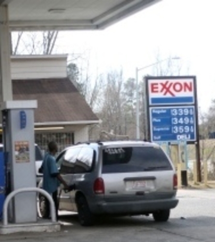Rising Gas Prices Hitting Students Hard 