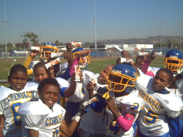 PIT BULL ENERGY PRODUCTS SUPPORTS THE CRENSHAW COUGARS YOUTH FOOTBALL LEAGUE