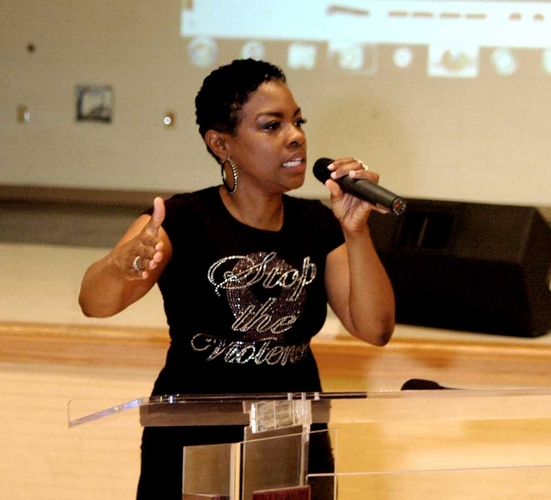 Miss Community Clovia Hosts: Women Are Talking Forum