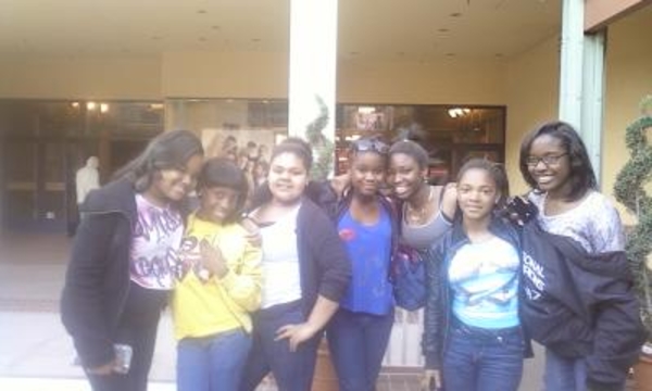 BLACK UNIVERSITY RADIO NETWORK SHOW: DIRECTEFX 4 17 12 FOLLO US @ TWITTER.COM/BLACK COLLEGE