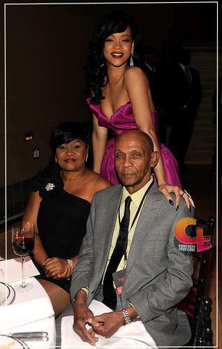 Get It Queen! RIHANNA ATTENDS & PERFORMS AT TIME MAGAZINE�S �100 GALA�