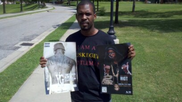 Black University Radio Network DirectEFX 04 11 12 FOLLOW US @ TWITTER.COM/BLACK COLLEGE