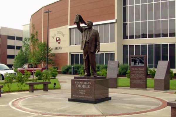 Hot Job: Executive Director - SUZANNE VITALE CLINICAL EDUCATIONAL COMPLEX 