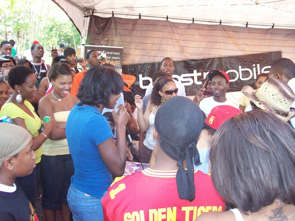 Black University Radio Network DirectEFX 09 24 12 VISIT WWW.BURN1.BIZ FOR ALL YOUR Urban Entertainment News!