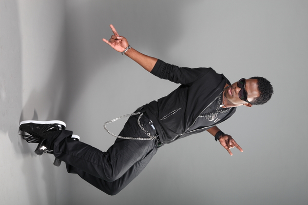 Black University Radio Network DirectEFX 05 03 13 Special Feat. Jamaican Danchall Sensation RICHIE LOOP