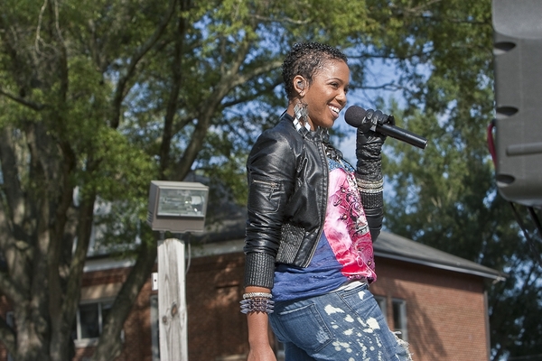 Black University Radio Network DirectEFX 10 02 13 Special Feat. Media Mogul STEVE HARVEY