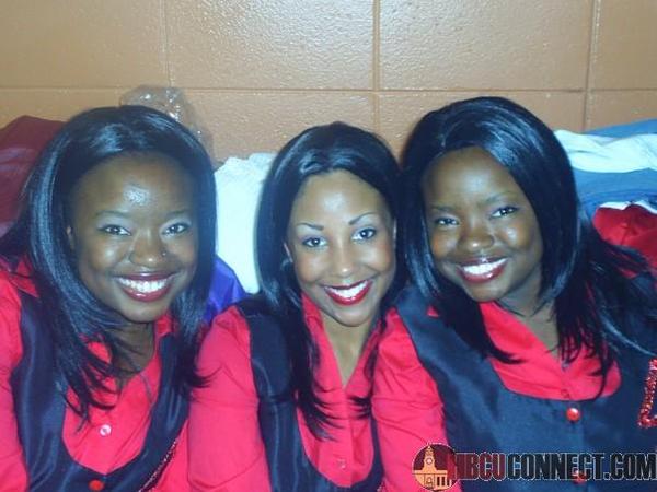 The Too Live crew again