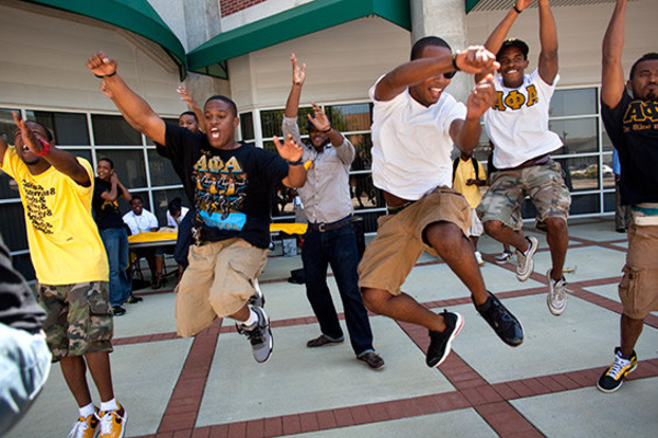 10 HBCUs Where Freshmen Consistently Return for Their Sophomore Year...