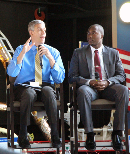 Bulldogs News: AAMU Student Shares Panel with U.S. Secretary of Education