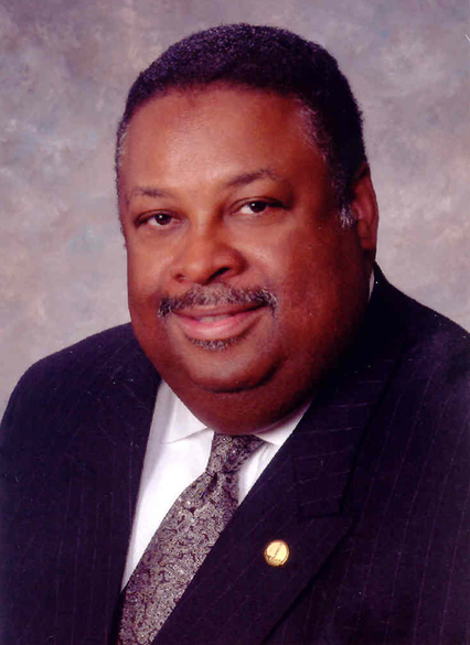 Huston-Tillotson University President Larry L. Earvin, Ph.D. Receives the SACSCOC Highest Award
