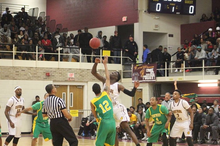 Kentucky State University outlasts Central State University, 88-83