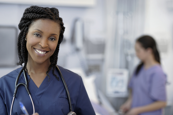4 Tips for Landing a Gig After Earning Your Healthcare Degree