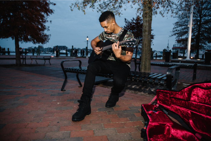 R&B Singer/Songwriter & Guartist EVAN MICHAEL GREEN Is Drawing Fans With Smooth Acoustic Single "Nice Voice"