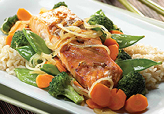 RECIPES: Ginger Salmon With Snow Pea Stir-fry