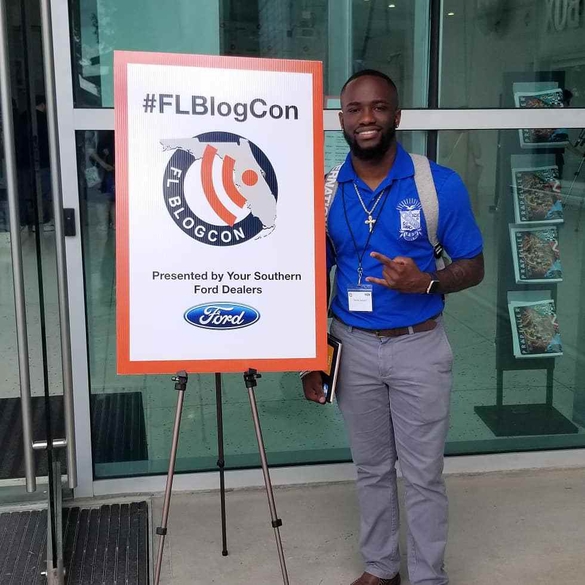 Edward Waters College Student Shines at FlBlogCon