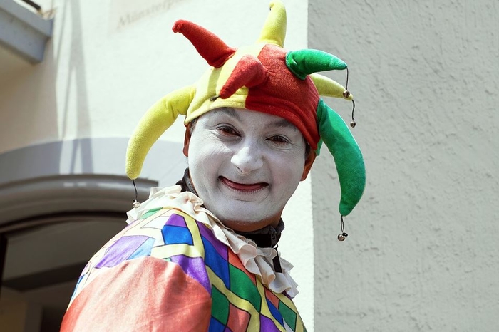 Attending Your First Wedding? 5 Proven Methods for Looking like a Fool