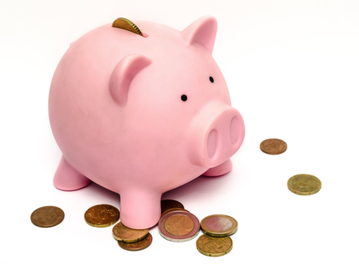 4 Emergencies You Should Try to Save for as a College Student