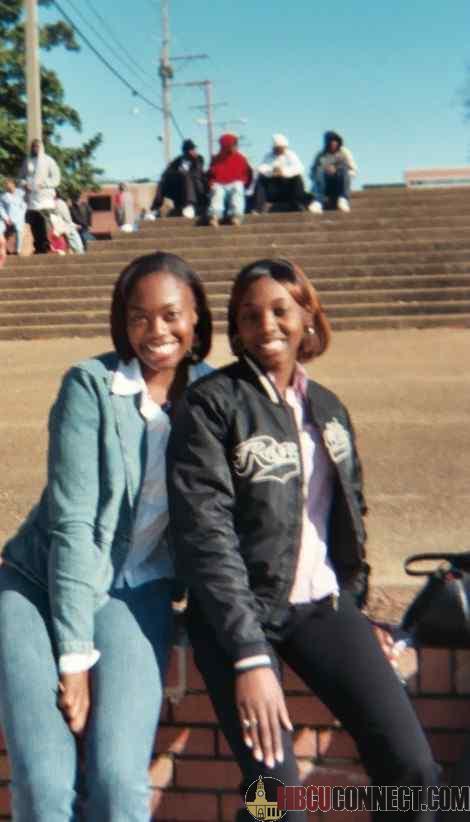 just chillin on the plaza