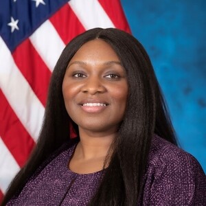 Dr. Nicole Morant
