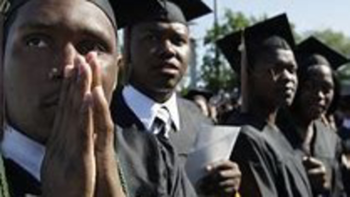 3 Things Black Students Must Do Before They Graduate From College