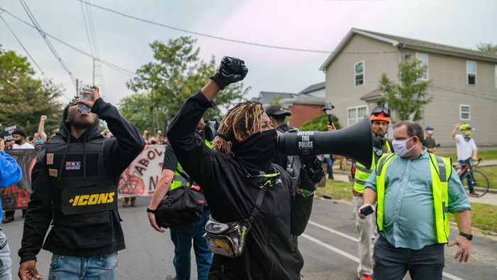 Uh Oh - Might be About to Go Down - Protestors Hit The Streets Unhappy With Breonna Taylor Decision
