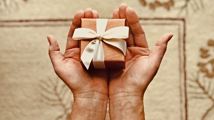 5 Gifts That Will Make This Valentine