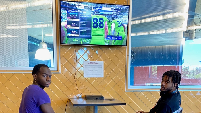 Delaware State Receives $100,000 Grant from Verizon to Support the School