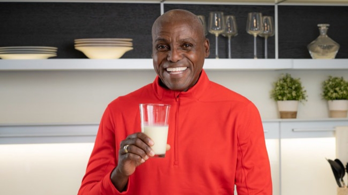 World Champion Athlete Carl Lewis Teams Up With Silk� Soymilk to Support HBCU Athletes Through New "Silk Team Protein" Initia