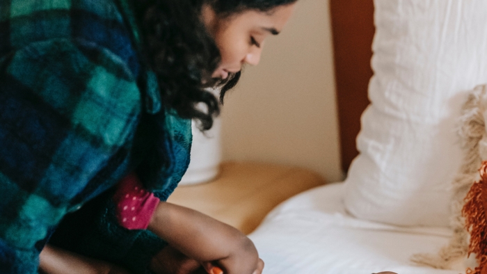 The Baby and the Cookie Jar - Ladies Please Get a Baby Sitter (lol)