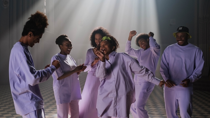 I Carry My Cross! Kim Williams Feat Kamal Imani