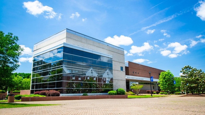 ECSU Breaking Down Barriers for Adult Learners