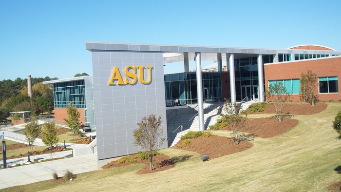 2021-2022 SIAC All-Academic Team