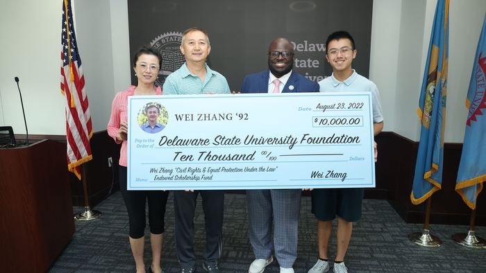 DSU Alumnus Zhang Wei Establishes Endowed Scholarship for Pre-Law