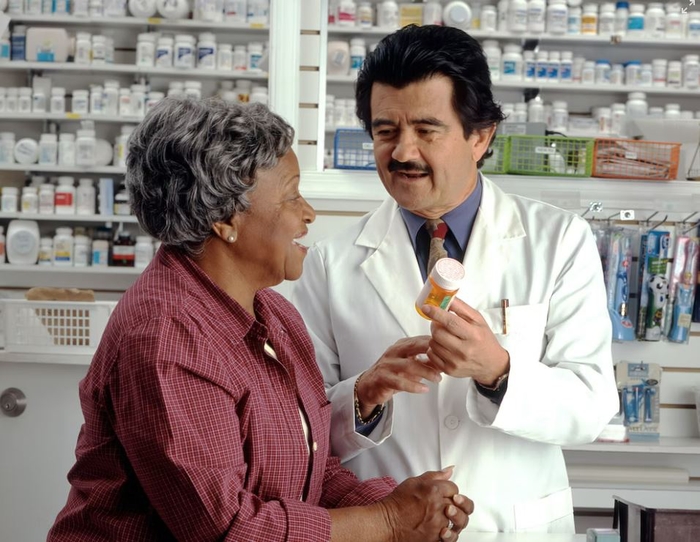 How to Start a Local Pharmacy in Your Area 