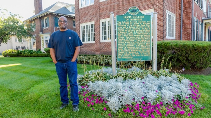 Dr. D�Wayne Edwards reopened The Pensole Lewis College of Business and Design � a design-focused HBCU in Detroit.