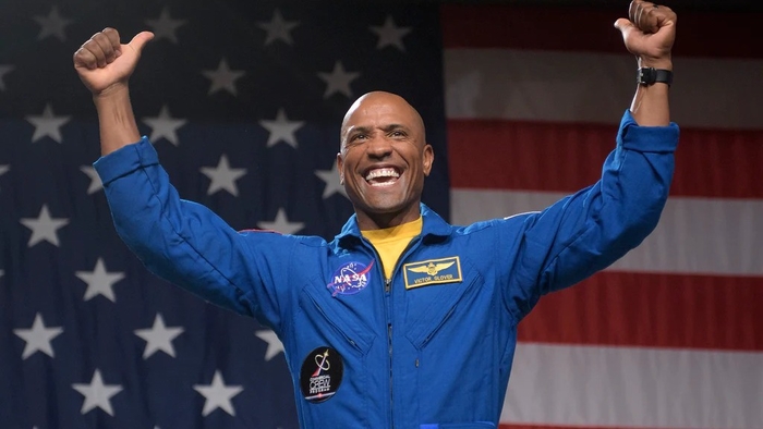 NASA ASTRONAUT VICTOR GLOVER IS MAKING HISTORY AS THE FIRST BLACK PERSON TO GO TO THE MOON