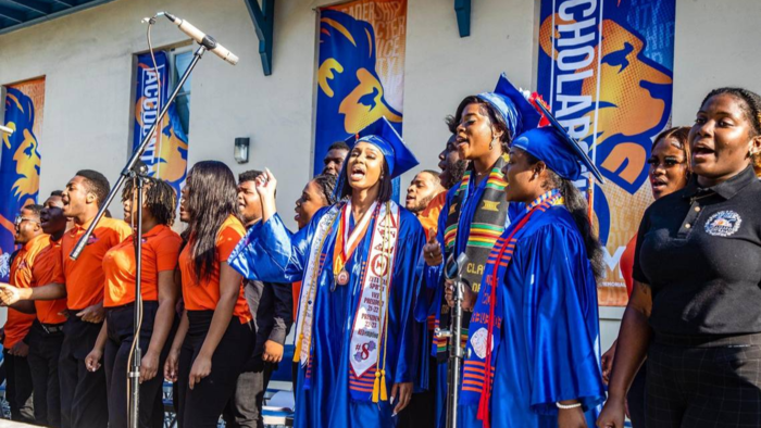WHAT HBCUS HAVE THE BEST GRADUATION RATES?
