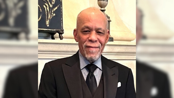 Retired energy executive gives $10,000 to benefit alma mater, continue legacy of philanthropy