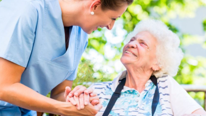 What to Look for When Choosing an Assisted Living Facility
